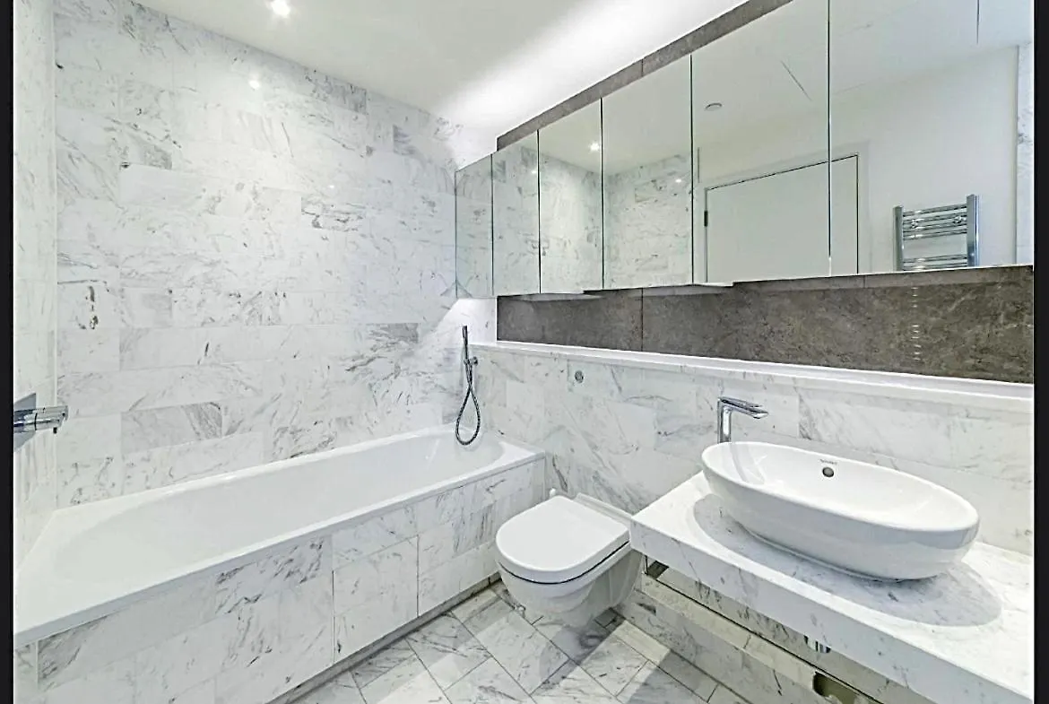Astonishing Apartment With View London