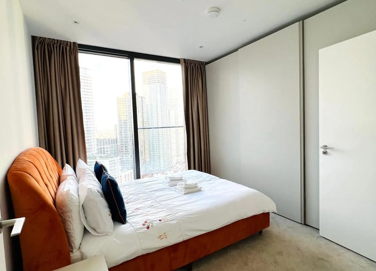 Astonishing Apartment With View London