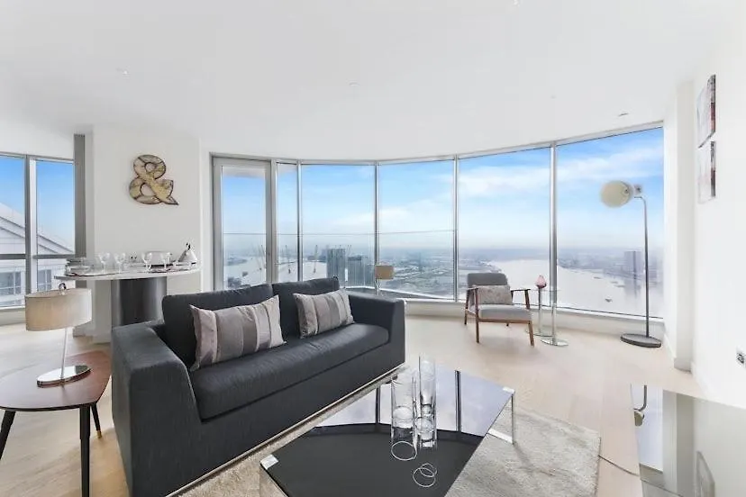Astonishing Apartment With View London United Kingdom